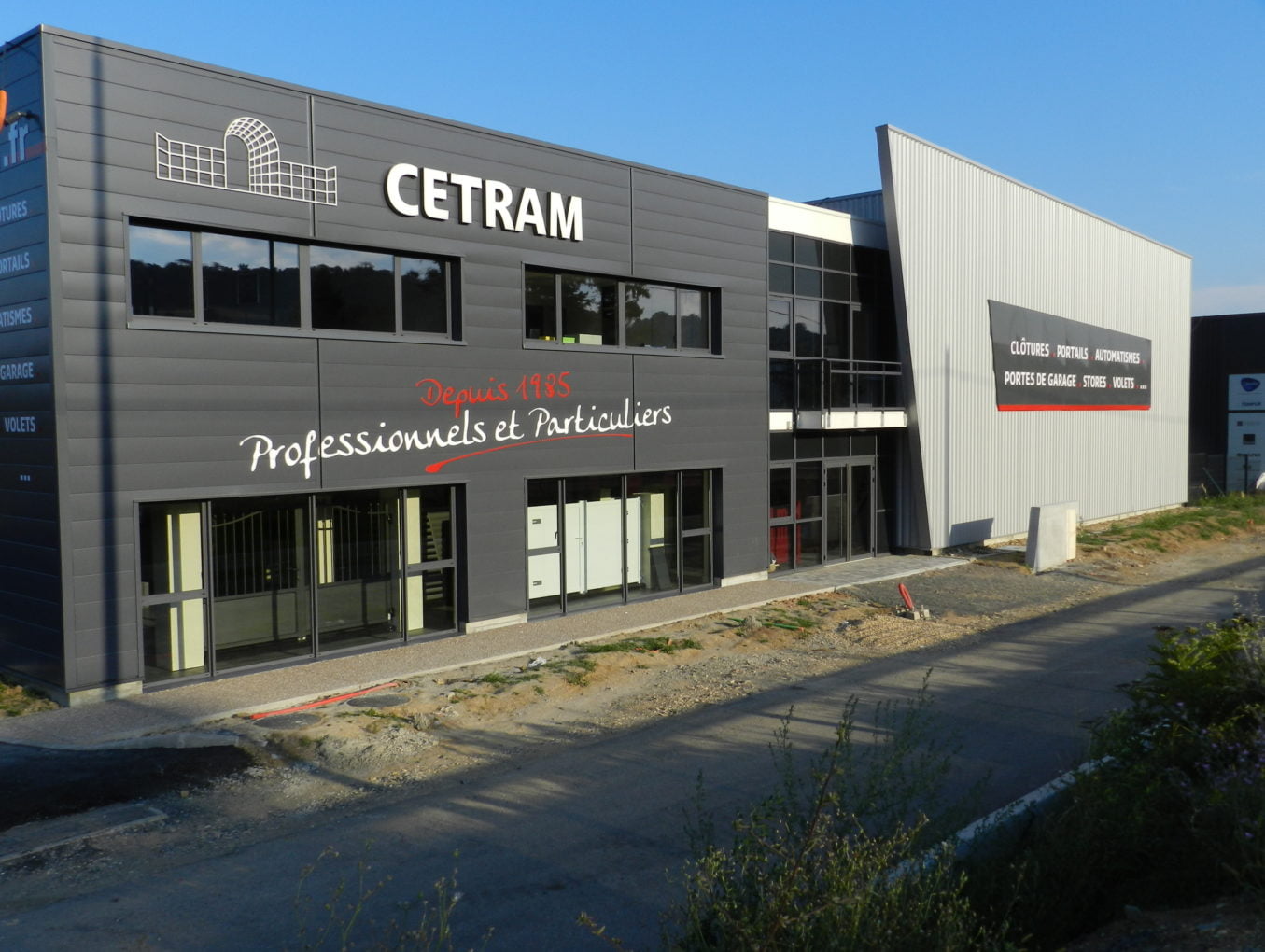 Bâtiment d'activité pour l'entreprise CETRAM - Anse (69)